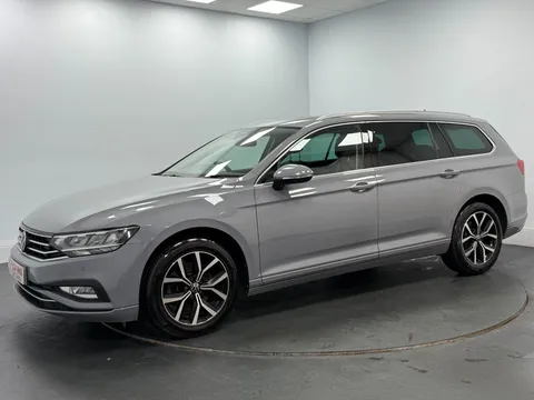VOLKSWAGEN PASSAT 2.0 TDI 122 SEL 5dr DSG