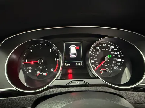 VOLKSWAGEN PASSAT 2.0 TDI 122 SEL 5dr DSG
