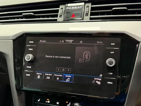 VOLKSWAGEN PASSAT 2.0 TDI 122 SEL 5dr DSG