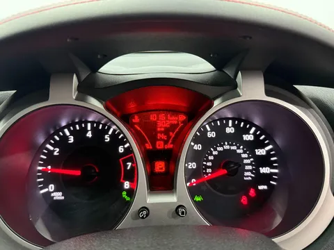 NISSAN JUKE 1.6 Acenta Premium 5dr Xtronic