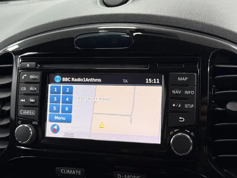 NISSAN JUKE 1.6 Acenta Premium 5dr Xtronic