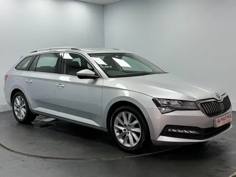 SKODA SUPERB 2.0 TDI CR SE 5dr