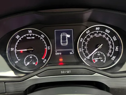 SKODA SUPERB 2.0 TDI CR SE 5dr