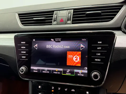 SKODA SUPERB 2.0 TDI CR SE 5dr