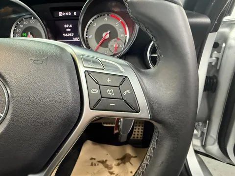 Mercedes-Benz Slk250 Cdi Blueefficiency 2.1 SLK250 CDI Convertible 2dr Diesel G-Tronic+ Euro 5 (s/s) (204 ps)