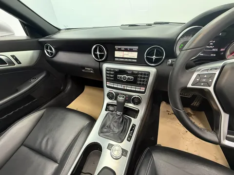 Mercedes-Benz Slk250 Cdi Blueefficiency 2.1 SLK250 CDI Convertible 2dr Diesel G-Tronic+ Euro 5 (s/s) (204 ps)