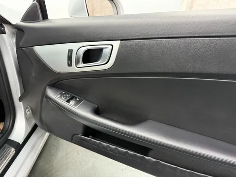 Mercedes-Benz Slk250 Cdi Blueefficiency 2.1 SLK250 CDI Convertible 2dr Diesel G-Tronic+ Euro 5 (s/s) (204 ps)