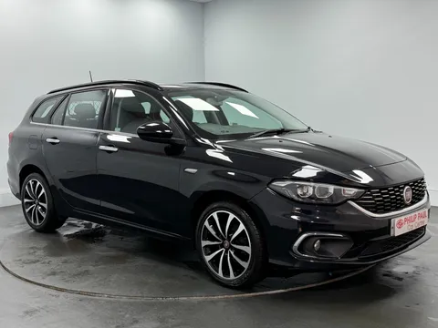 FIAT TIPO 1.6 Multijet Lounge 5dr