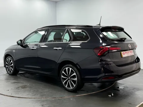FIAT TIPO 1.6 Multijet Lounge 5dr