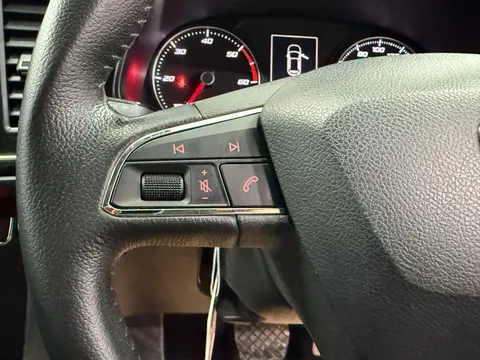 SEAT LEON 1.6 TDI SE 5dr DSG