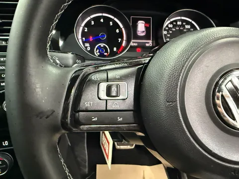 VOLKSWAGEN GOLF 2.0 TSI R 3dr DSG