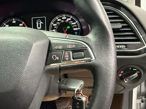 SEAT LEON 1.6 TDI SE 5dr DSG