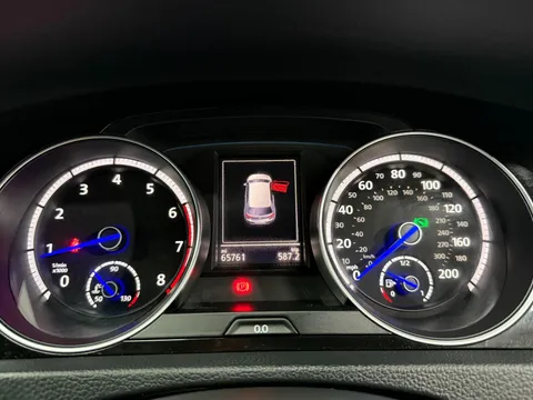 VOLKSWAGEN GOLF 2.0 TSI R 3dr DSG