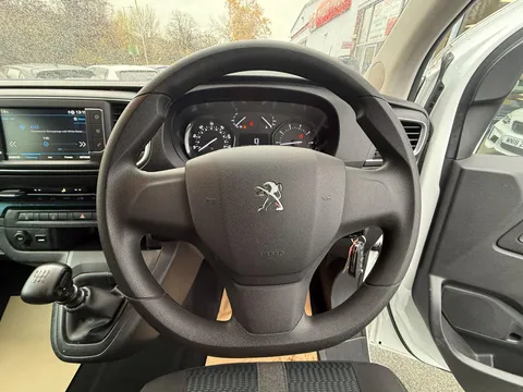 PEUGEOT TRAVELLER 2.0 BlueHDi 150 Active Standard [8 Seat] 5dr