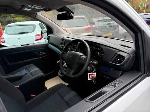 PEUGEOT TRAVELLER 2.0 BlueHDi 150 Active Standard [8 Seat] 5dr