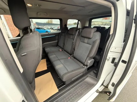 PEUGEOT TRAVELLER 2.0 BlueHDi 150 Active Standard [8 Seat] 5dr