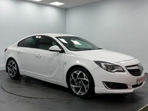 VAUXHALL INSIGNIA DIESEL HATCHBACK 2.0 CDTi [170] SRi Vx-line Nav 5dr Auto