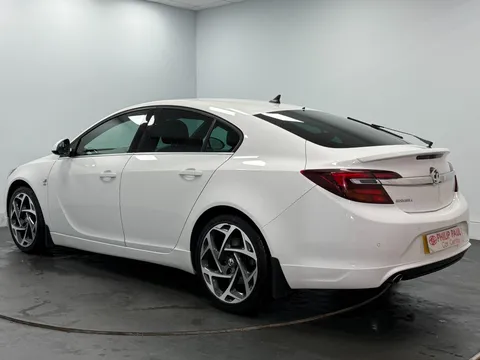 VAUXHALL INSIGNIA DIESEL HATCHBACK 2.0 CDTi [170] SRi Vx-line Nav 5dr Auto