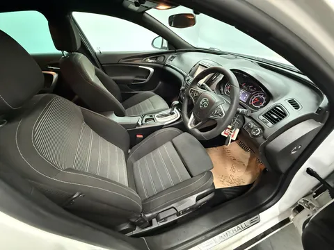 VAUXHALL INSIGNIA DIESEL HATCHBACK 2.0 CDTi [170] SRi Vx-line Nav 5dr Auto