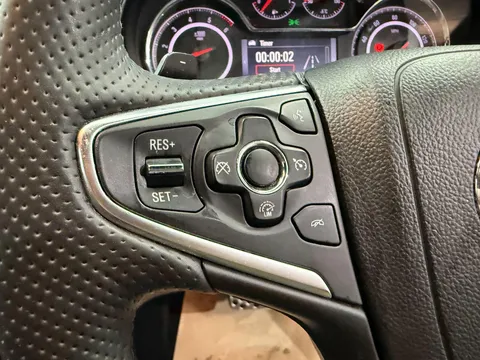 VAUXHALL INSIGNIA DIESEL HATCHBACK 2.0 CDTi [170] SRi Vx-line Nav 5dr Auto