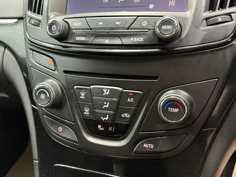 VAUXHALL INSIGNIA DIESEL HATCHBACK 2.0 CDTi [170] SRi Vx-line Nav 5dr Auto