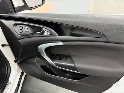 VAUXHALL INSIGNIA DIESEL HATCHBACK 2.0 CDTi [170] SRi Vx-line Nav 5dr Auto