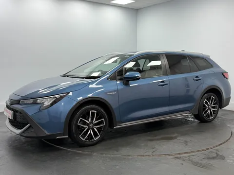 TOYOTA COROLLA 1.8 VVT-i Hybrid Trek 5dr CVT