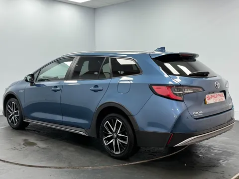 TOYOTA COROLLA 1.8 VVT-i Hybrid Trek 5dr CVT