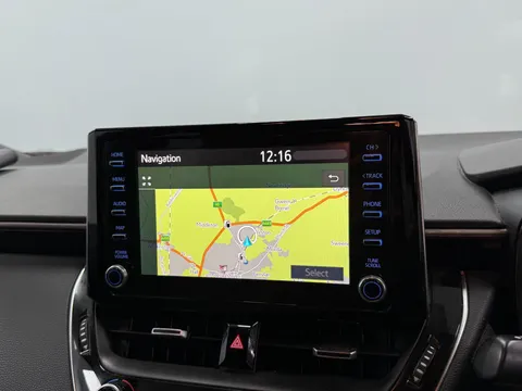 TOYOTA COROLLA 1.8 VVT-i Hybrid Trek 5dr CVT