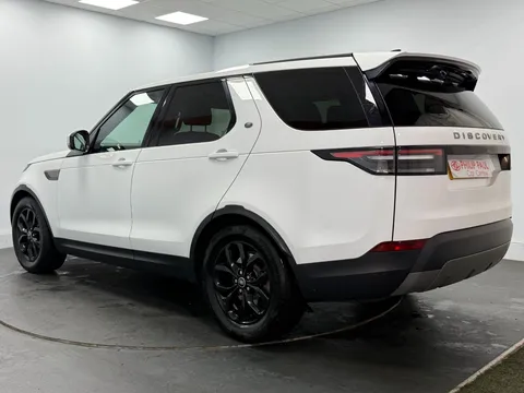 LAND ROVER DISCOVERY 3.0 TD6 SE 5dr Auto