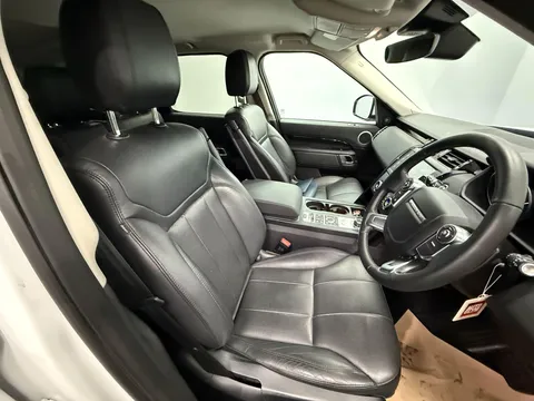 LAND ROVER DISCOVERY 3.0 TD6 SE 5dr Auto