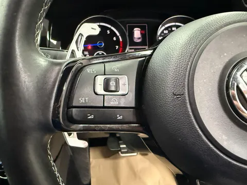 VOLKSWAGEN GOLF 2.0 TSI R 3dr DSG