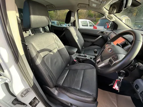 FORD RANGER Pick Up Double Cab Limited 2.2 TDCi 150 4WD