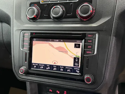 VOLKSWAGEN CADDY MAXI LIFE 2.0 TDI 150 5dr DSG