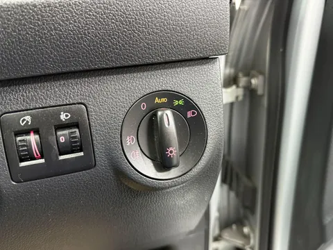 VOLKSWAGEN CADDY MAXI LIFE 2.0 TDI 150 5dr DSG