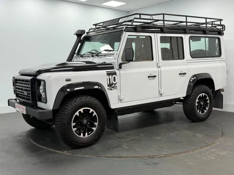 LAND ROVER DEFENDER Adventure Station Wagon TDCi [2.2]