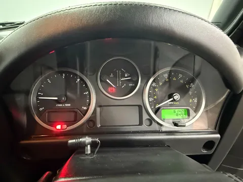 LAND ROVER DEFENDER Adventure Station Wagon TDCi [2.2]