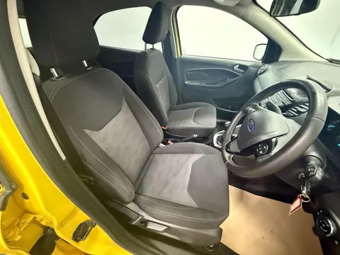 FORD KA+ 1.2 85 Zetec Colour Edition 5dr