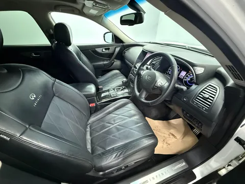 INFINITI QX70 3.0d GT 5dr Auto