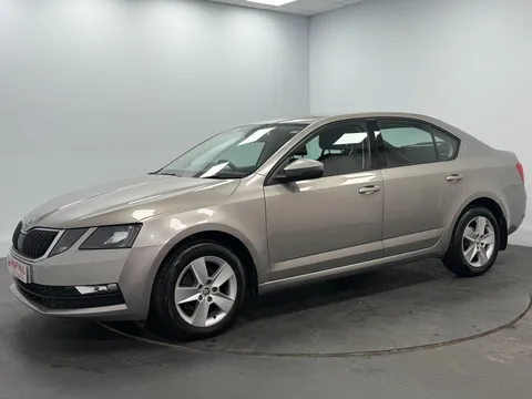 SKODA OCTAVIA 1.6 TDI CR SE 5dr