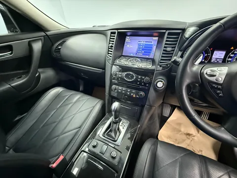 INFINITI QX70 3.0d GT 5dr Auto