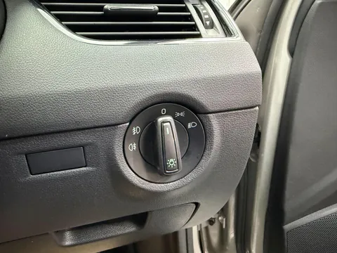 SKODA OCTAVIA 1.6 TDI CR SE 5dr