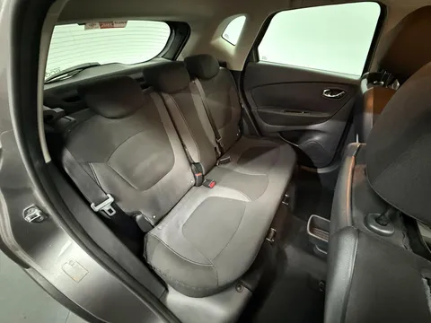 RENAULT CAPTUR 1.5 dCi 90 Dynamique S Nav 5dr Auto