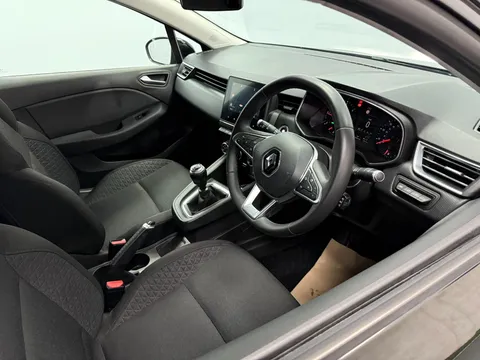 RENAULT CLIO 1.5 dCi 85 Iconic 5dr