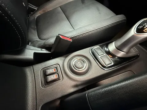 MITSUBISHI OUTLANDER 2.0 PHEV GX4hs 5dr Auto