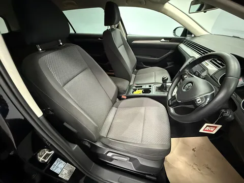 VOLKSWAGEN PASSAT 2.0 TDI S 5dr