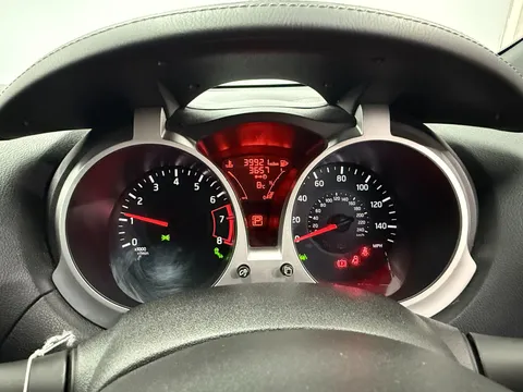 NISSAN JUKE 1.6 Tekna 5dr Xtronic