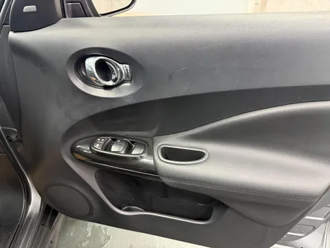 NISSAN JUKE 1.6 Tekna 5dr Xtronic