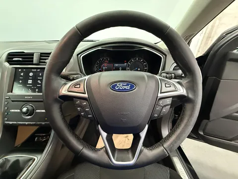 FORD MONDEO 2.0 TDCi ECOnetic Titanium 5dr