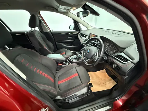 BMW 2 SERIES 218i Sport 5dr